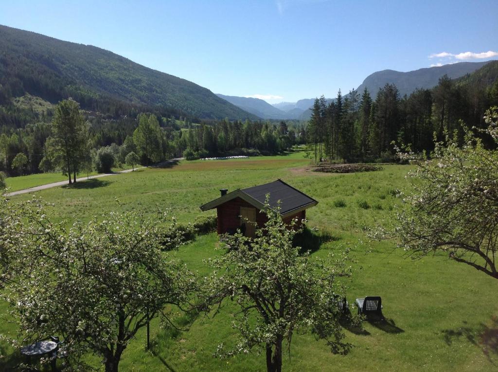 Smedsgarden Hotel Несбиен Экстерьер фото